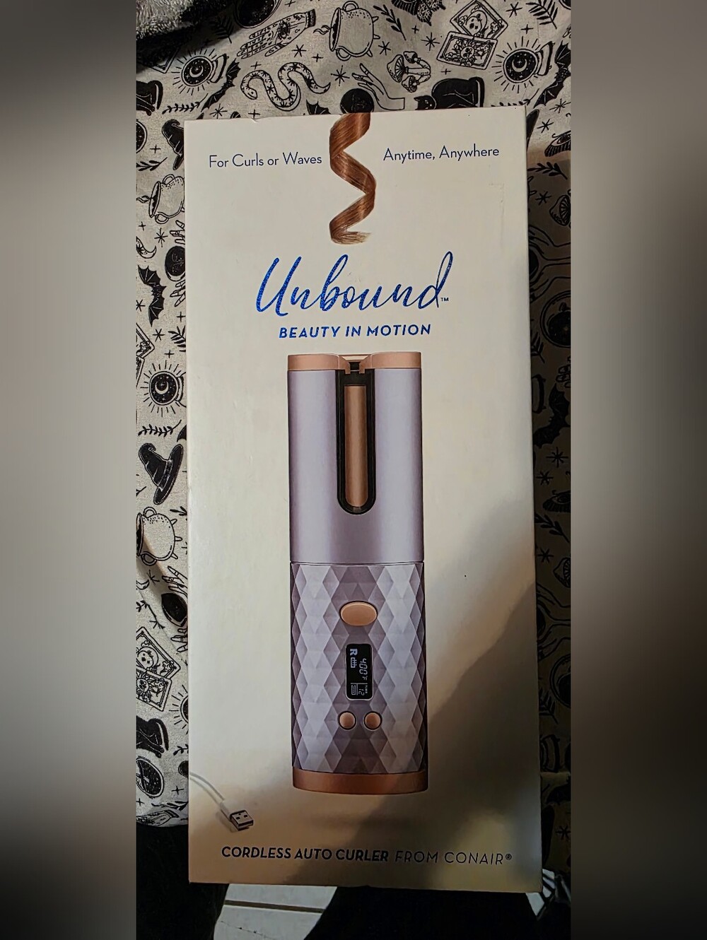 Unbound Beauty in Motion Cordless Auto Curler in Lavender with Rose Gold Accents